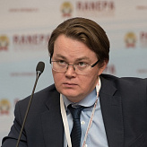 Алексей Херсонцев