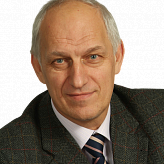 Леонид Попович