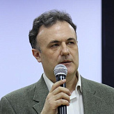 Сергей Чудаков