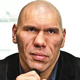 Николай Валуев