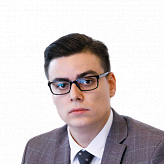 Максим Новиков