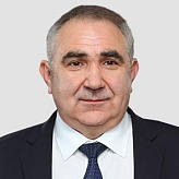 Олег Неретин