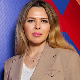 Александра Калашникова
