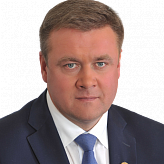 Николай Любимов