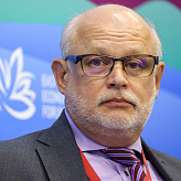 Владимир Саламатов